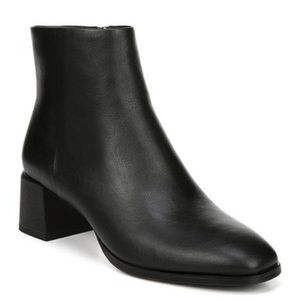 Via Spiga Block Heel Leather Booties